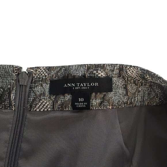 Ann Taylor Silver Paisley Print Jacquard Pencil Skirt Sz 10 Knee Length Slit - Picture 9 of 10